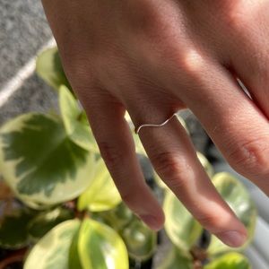 Sterling silver (925) handmade waves ring